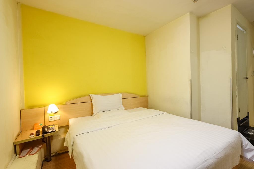 7Days Inn Premium Guangzhou Tianhe West Tiyu Road Subway Station ภายนอก รูปภาพ