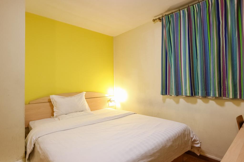 7Days Inn Premium Guangzhou Tianhe West Tiyu Road Subway Station ภายนอก รูปภาพ